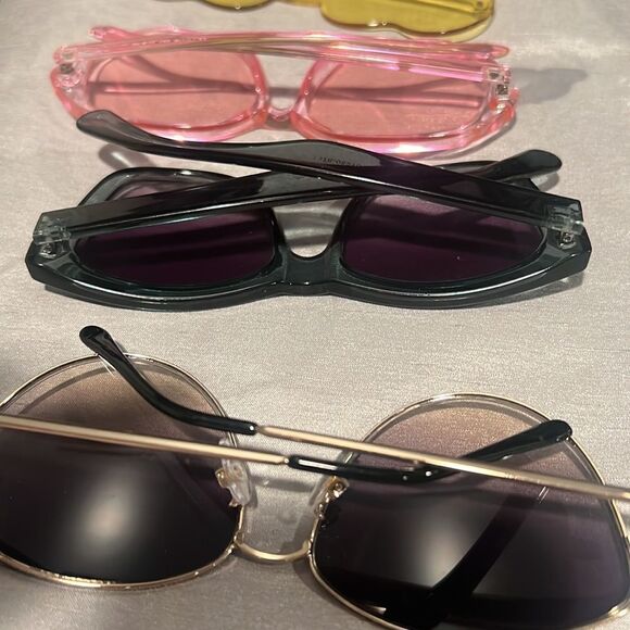 🎉1 hr sale 🎉Sunglasses 5 bundle - Picture 6 of 7
